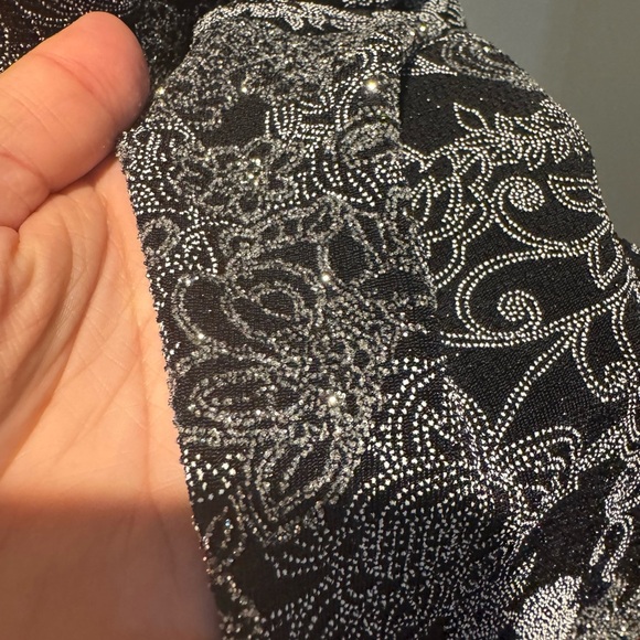 Alex Evenings Black and Silver Blazer with Intricate Pattern - Picture 10 of 13